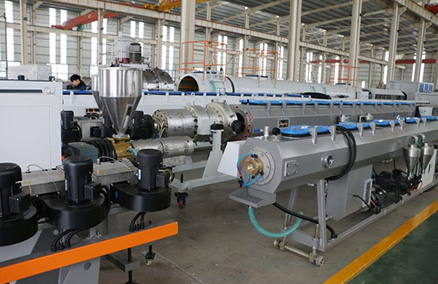High speed HDPE pipe production line is busy in delivery